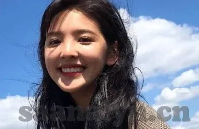 糖心vlog小桃内射频免费-揭秘糖心Vlog，小桃的无缝内射射频与免费邂逅